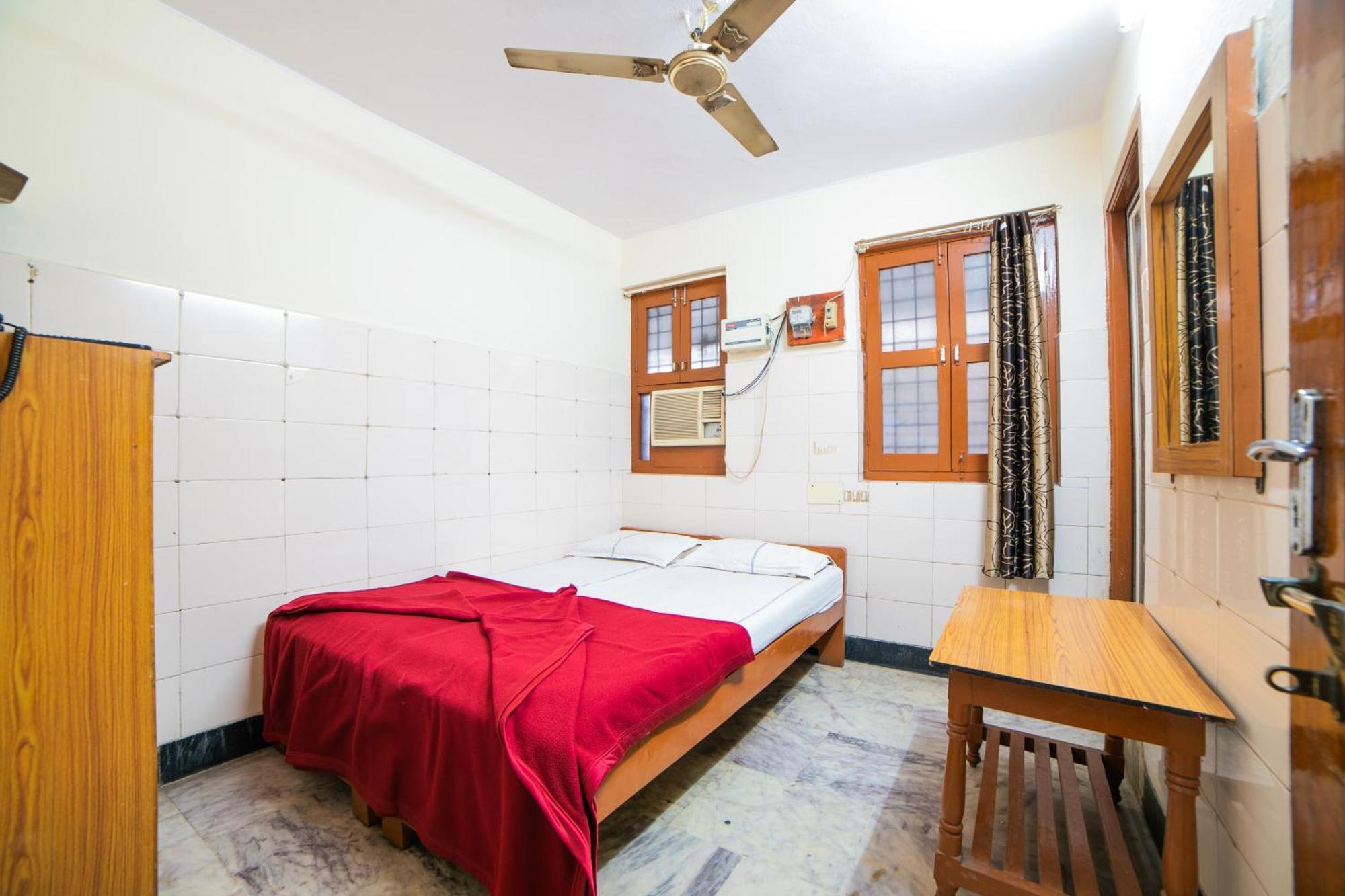Hotel O Sree Radha Lodge Near Snow World Secundurabad Dış mekan fotoğraf