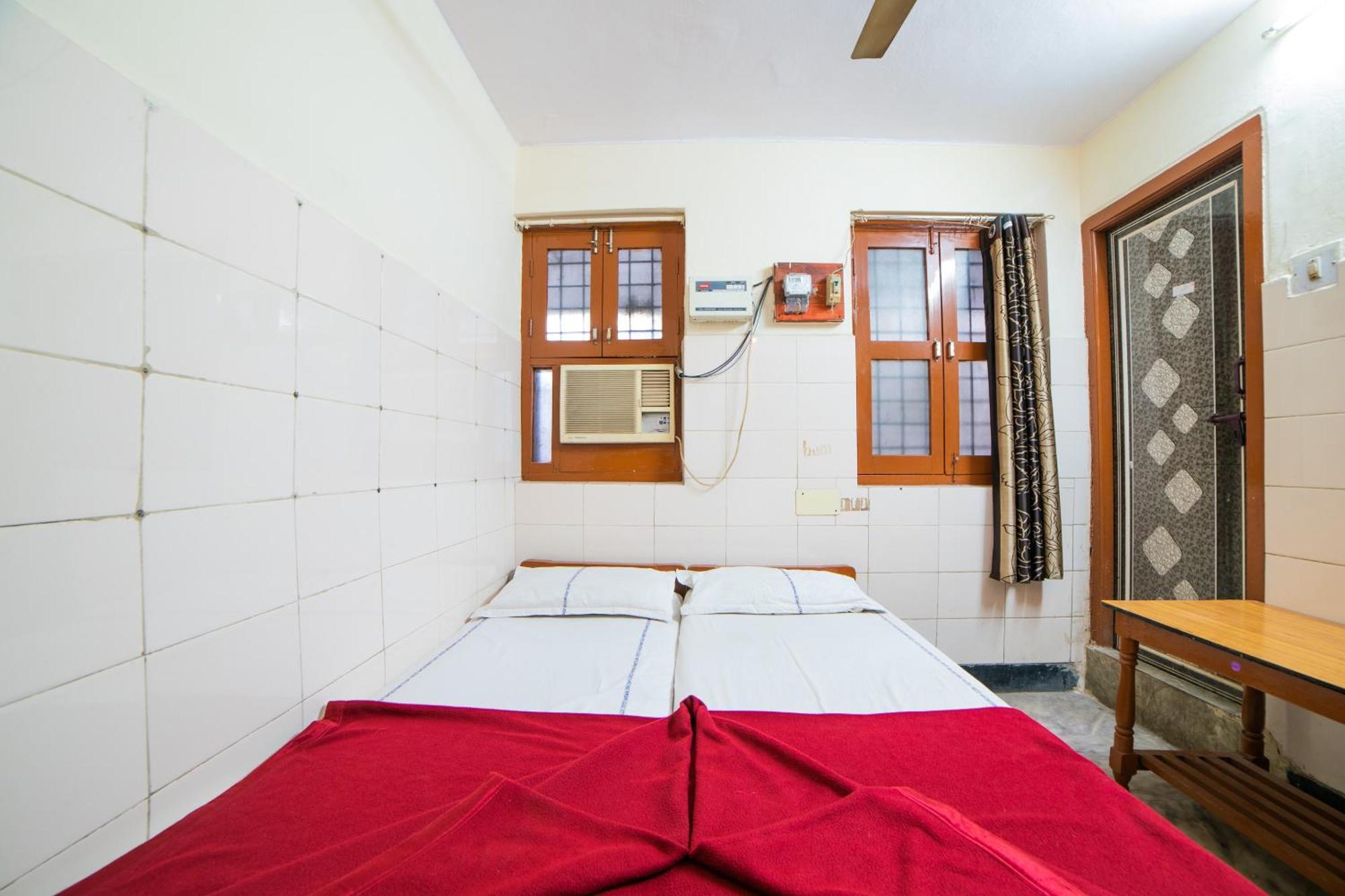 Hotel O Sree Radha Lodge Near Snow World Secundurabad Dış mekan fotoğraf